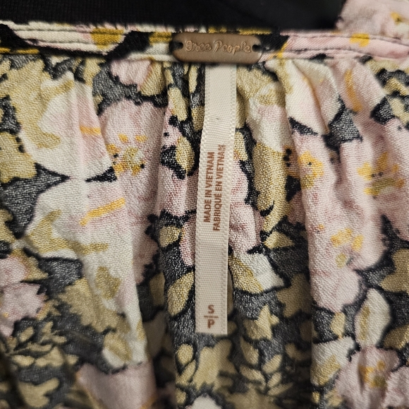Free People Floral Ruffle Top - Picture 6 of 7